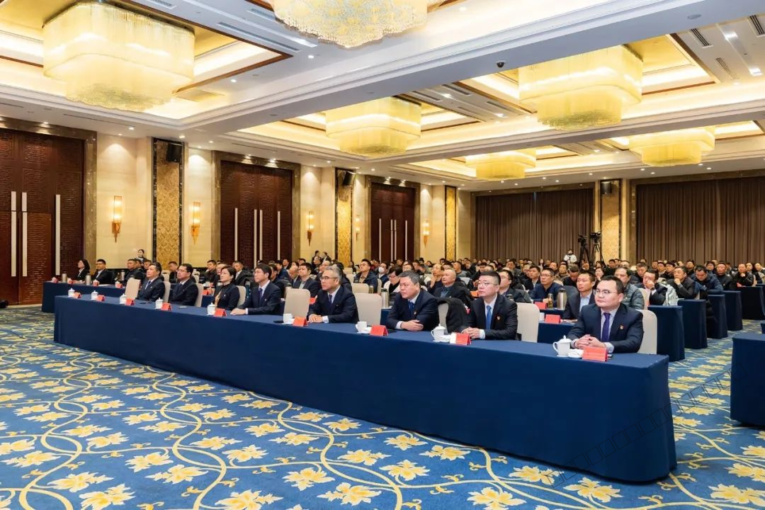 4.​市交通产业集团召开2023年度总结表彰暨2024年度高质量发展动员大会-2.png